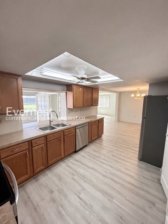 property at 7810 Cayuga Dr