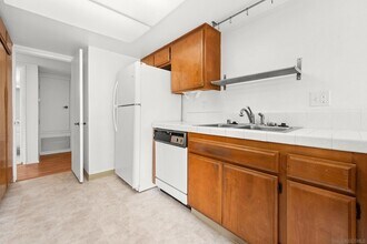 376 Center St, Unit Apt 207 in Chula Vista, CA - Building Photo - Building Photo