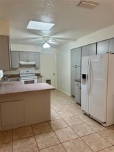 2827 NE 31st Pl in Ocala, FL - Foto de edificio - Building Photo