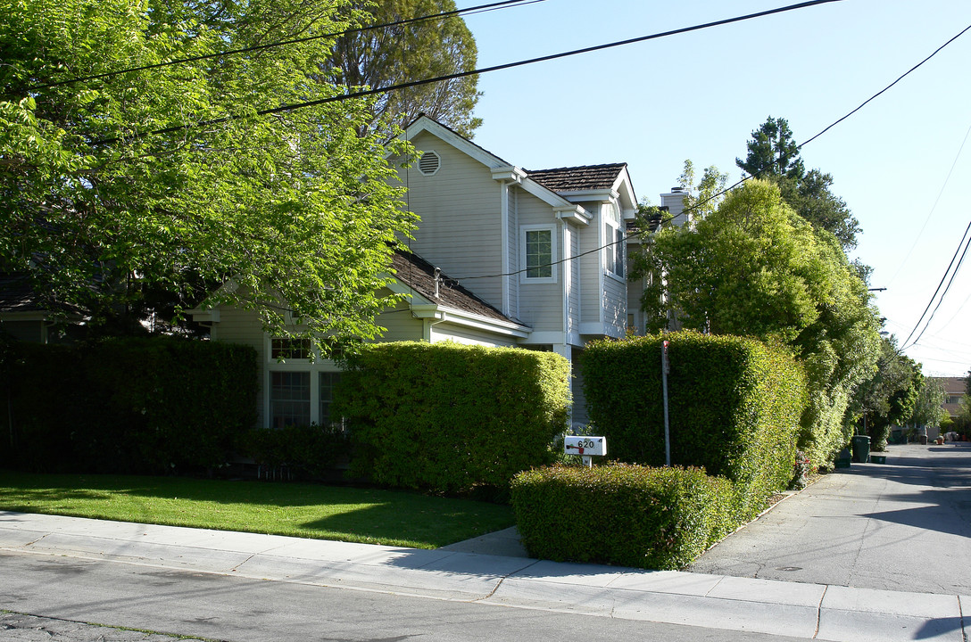 620 Fremont St in Menlo Park, CA - Building Photo