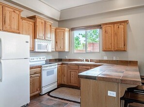 1610 N Sonoran Dr in Saint George, UT - Building Photo - Building Photo