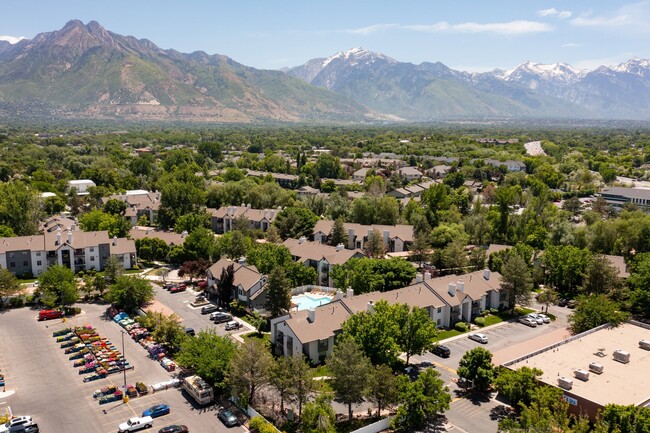 Cottonwood Apartments in Salt Lake City, UT - Building Photo - Building Photo