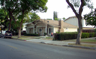 138 E Valencia Dr Apartments