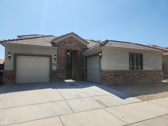 property at 7811 S 15th St