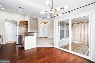 5640 Wade Ct in Frederick, MD - Foto de edificio - Building Photo