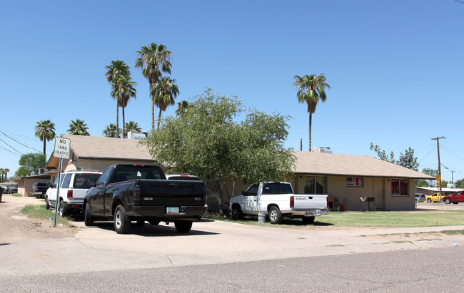 Palomino Estates in Phoenix, AZ - Building Photo - Building Photo