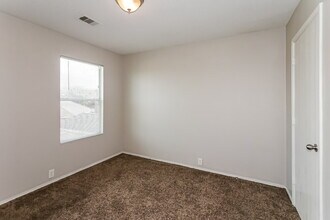 6250 Gillian Park Dr in Katy, TX - Foto de edificio - Building Photo