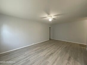 52 Stonehurst Blvd in Freehold, NJ - Building Photo - Building Photo