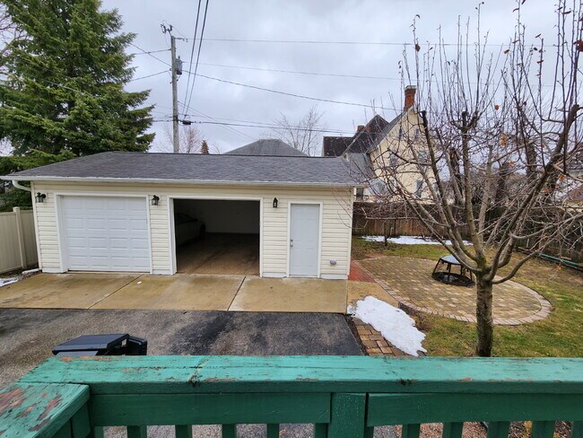 190 E 2nd St-Unit -LOWER in Fond du Lac, WI - Building Photo - Building Photo