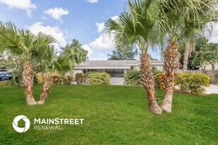 848 Arlington Dr, Unit 4309 in West Palm Beach, FL - Building Photo