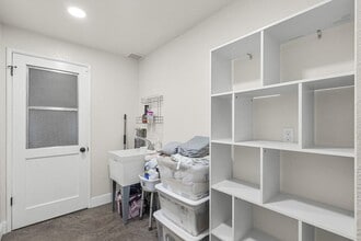 1197 Oriole Rd, Unit 9 in Wrightwood, CA - Building Photo - Building Photo