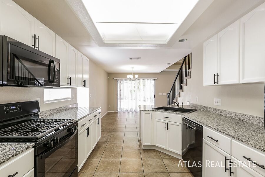 3209 Cheltenham St in Las Vegas, NV - Building Photo