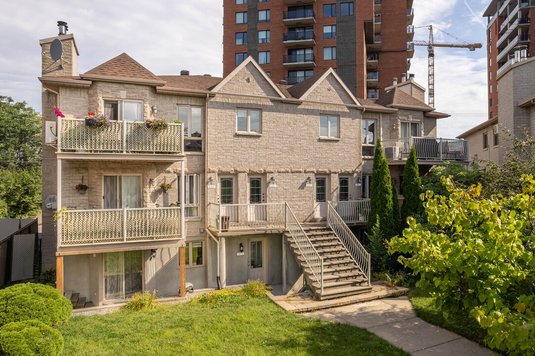 6866 Marie-Guyart Rue in Montréal, QC - Building Photo