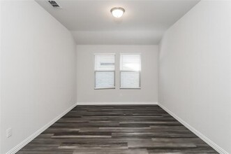 6045 Pathfinder Trail in Fort Worth, TX - Building Photo - Building Photo