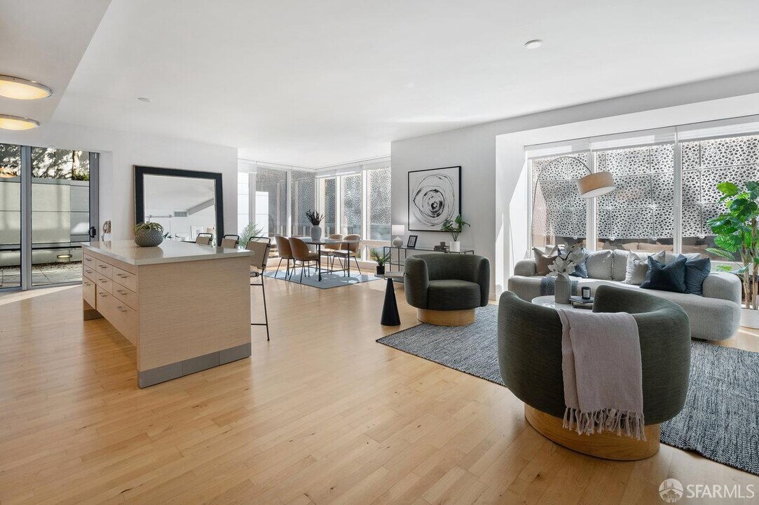 301 Mission St in San Francisco, CA - Foto de edificio