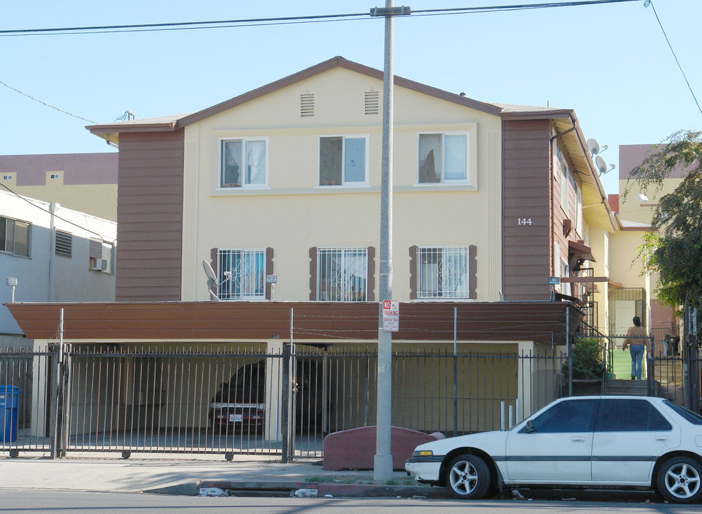 144 S Bonnie Brae St in Los Angeles, CA - Building Photo