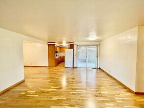 1710 Escalante St in Eugene, OR - Building Photo - Building Photo