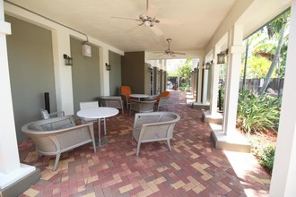 1730 Borrego Way-Unit -Unit 2 in West Palm Beach, FL - Building Photo - Building Photo