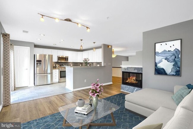 property at 1980 Crescent Park Dr