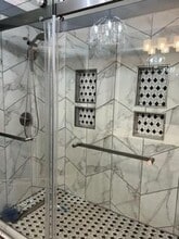 2318 Longcourt Wy in Atlanta, GA - Foto de edificio - Building Photo