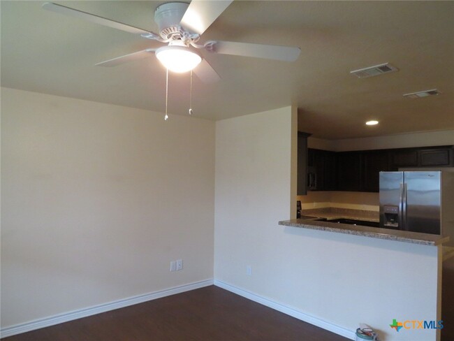 1609 N 10th St in Killeen, TX - Building Photo - Building Photo