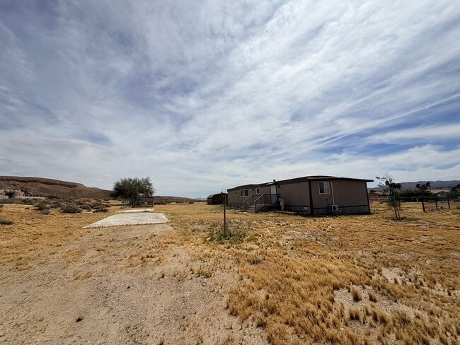 35377 Marks Rd in Barstow, CA - Building Photo - Building Photo