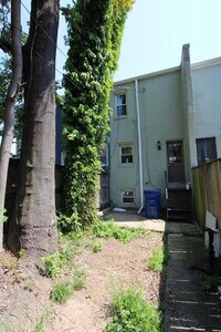 2316 Hunter St photo'