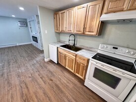 800 S Westland Dr in Appleton, WI - Building Photo