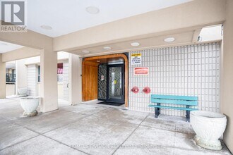 1338 York Mills Rd in Toronto, ON - Building Photo - Building Photo