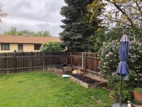 677 Vera Ct in Loveland, CO - Foto de edificio - Building Photo