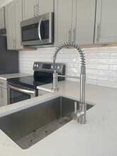 216 Findlay St in Cincinnati, OH - Foto de edificio - Building Photo