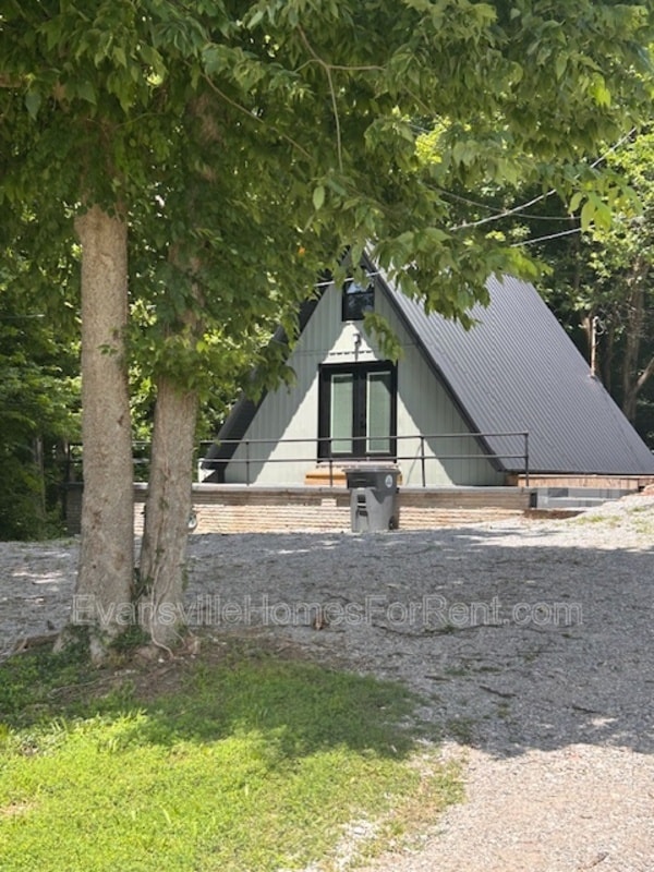 property at 1625 N St Joseph Ave