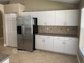18031 SW 18th St in Miramar, FL - Building Photo - Building Photo