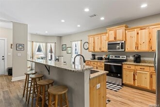 71 S Tallassee Dr in Tallassee, AL - Building Photo - Building Photo