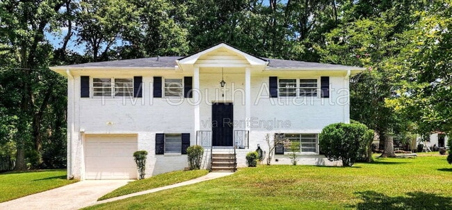 property at 206 Evenview Cir