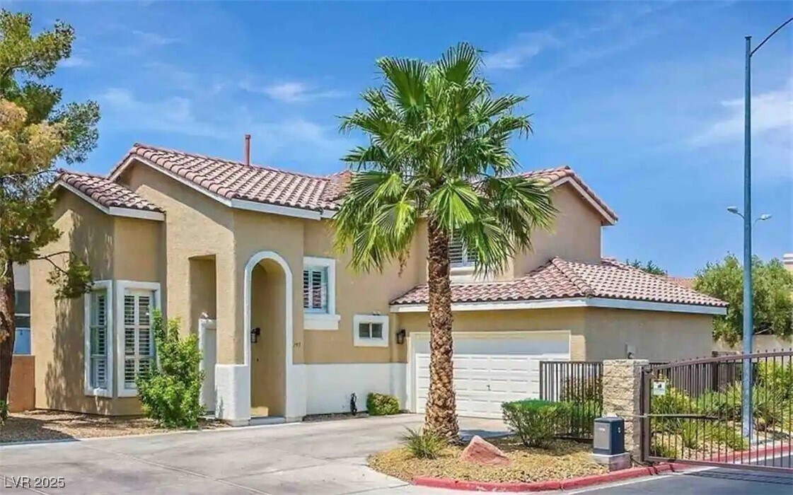 197 Bundy St in Henderson, NV - Building Photo