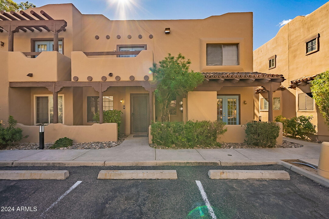 1446 E Grovers Ave in Phoenix, AZ - Building Photo