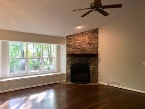 114 Richard Ln in Black Mountain, NC - Building Photo - Building Photo