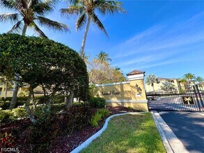 1789 Four Mile Cove Pkwy in Cape Coral, FL - Building Photo - Building Photo