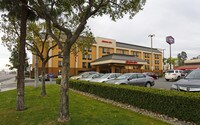 Building Photo - Furnished Studio – Bakersfield - Californi... in Bakersfield, California