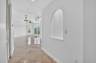 616 SE 20th Ave in Deerfield Beach, FL - Building Photo - Building Photo