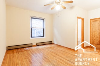 634 W Barry Ave, Unit 103 in Chicago, IL - Building Photo - Building Photo