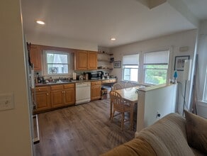 88 N Prospect St, Unit 88B in Burlington, VT - Building Photo - Building Photo