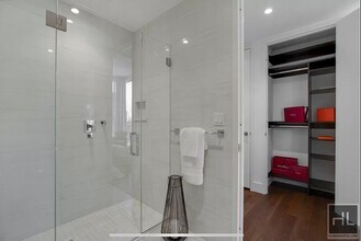 East 44th Street in New York, NY - Building Photo - Building Photo