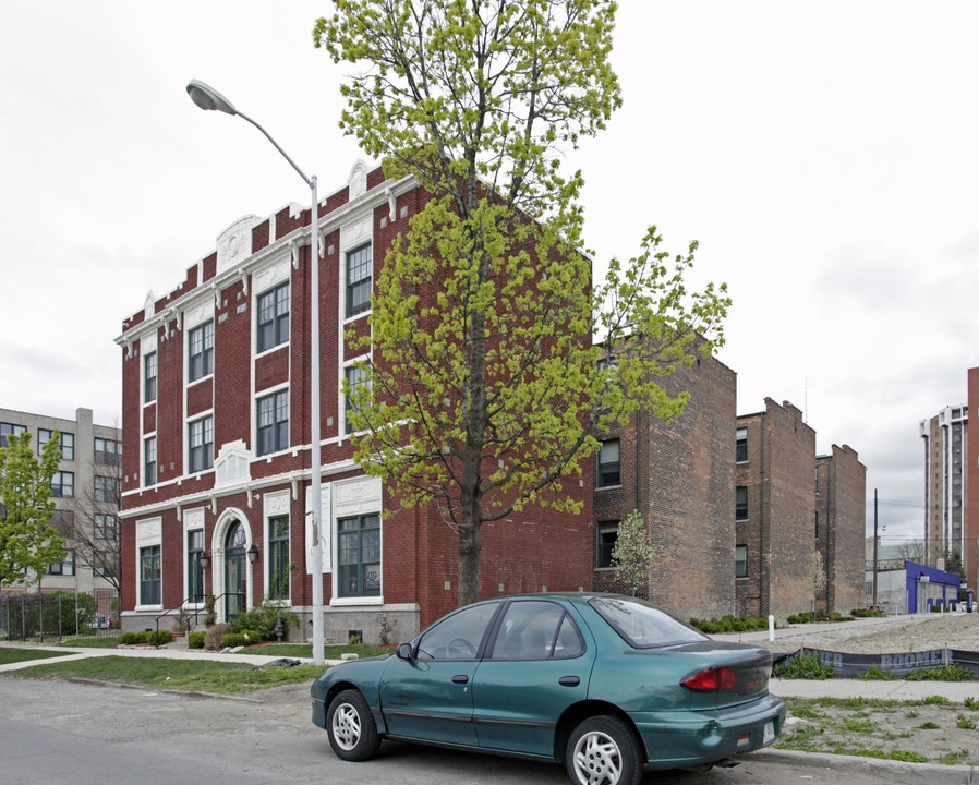 71 Garfield St in Detroit, MI - Building Photo