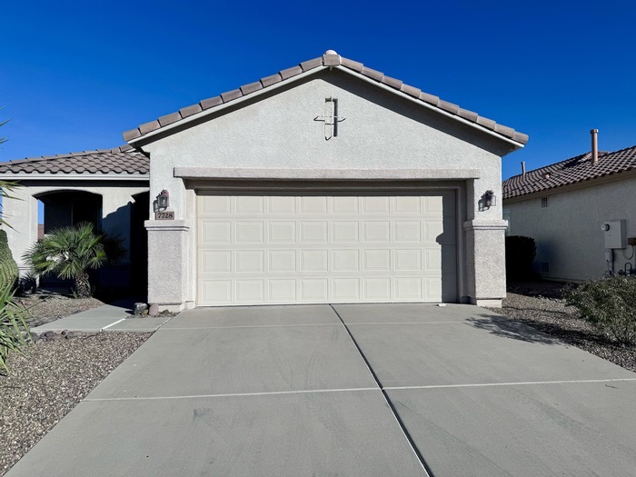 7728 W Mission Canyon Pl in Tucson, AZ - Building Photo