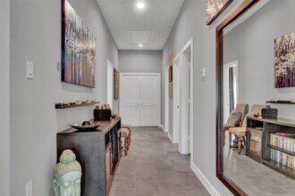 901 Hester St in Seabrook, TX - Building Photo - Building Photo