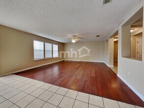 11542 Brian Lakes Dr in Jacksonville, FL - Building Photo - Building Photo