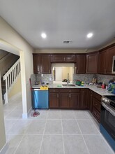 5022 Society Pl W in West Palm Beach, FL - Foto de edificio - Building Photo
