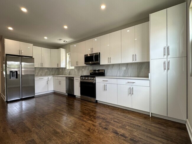 4714 N Talman Ave in Chicago, IL - Building Photo - Building Photo